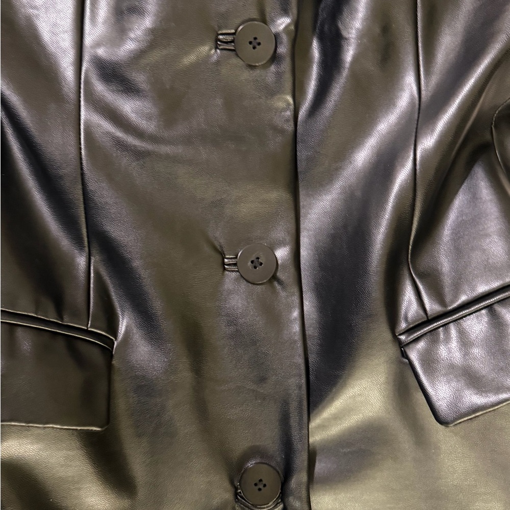 Helsa Black Leather Trench Coat - Picture 10 of 10